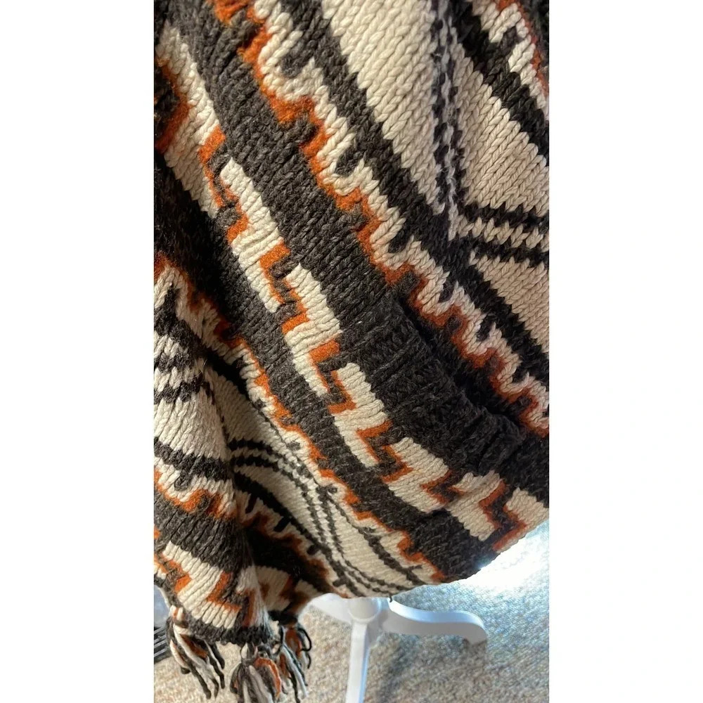 Abercrombie & Fitch Women's Wool Blend Aztec Print Shawl Cardigan Size XS/S‎ - Picture 6 of 10